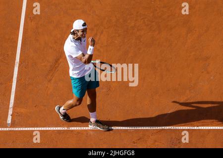 Hamburg, Deutschland. 18.. Juli 2022. Tennis: ATP Tour, Herren-Singles, 1. Runden. Musetti (Italien) - Lajovic (Serbien). Lorenzo Musetti Prost. Quelle: Frank Molter/dpa/Alamy Live News Stockfoto