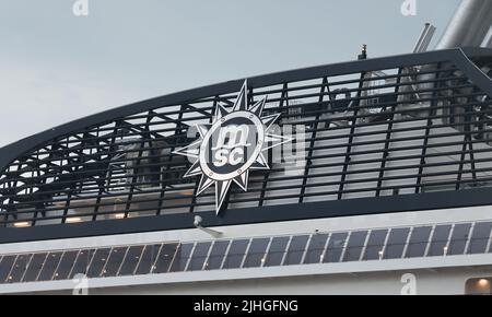 Kreuzfahrtschiff MSC Musica Logo auf Schornstein Stockfoto