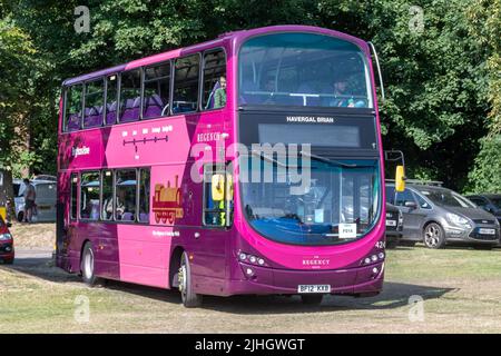 Doppeldeckerbus Brighton und Hove, der Regency Route-Bus, auf einer Transportmesse in Hampshire, England, Großbritannien Stockfoto