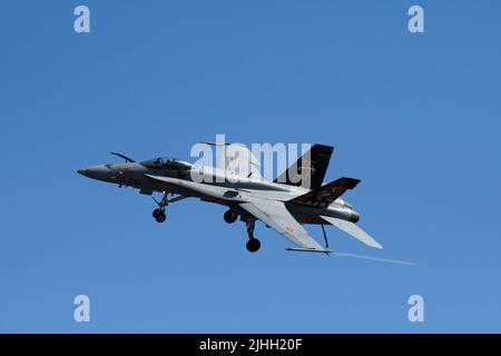 Royal International Air Tattoo, RAF Fairford, Großbritannien. 16. Juli 2022. McDonnell Douglas EF-18M Hornet Ala 15 der spanischen Luftwaffe. Stockfoto