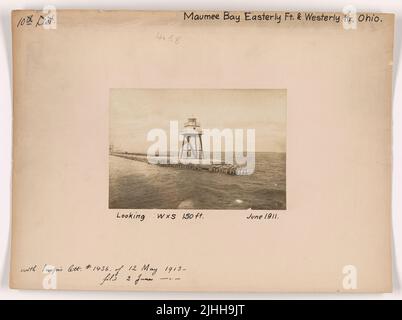 OH, Maumee. Maumee Bay Easterly Front und Westerly Rear, Ohio. Blick nach Westen durch Süden, 150 Fuß Stockfoto