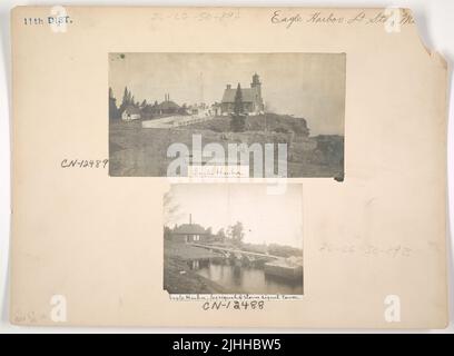 MI - Eagle Harbor. Eagle Harbor Light Station, Michigan. Eagle Harbor, Nebelsignal und Sturmsignalturm. Stockfoto