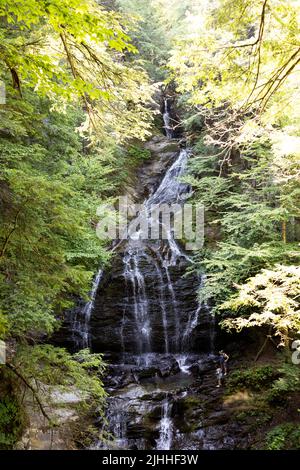 Moss Glen Falls in der Nähe von Stowe, Vermont, USA. Stockfoto