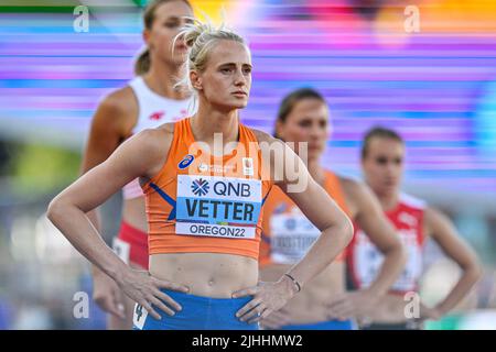 EUGENE, USA - 18. JULI: Anouk Vetter aus den Niederlanden tritt während der Leichtathletik-Weltmeisterschaften am 18. Juli 2022 in Eugene, Oregon, USA am Heptatathlon an (Foto: Andy Astfalck/BSR Agency) Atletiekunie Stockfoto