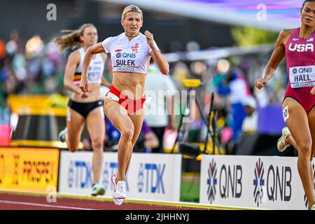 EUGENE, USA - 18. JULI: Adrianna Sulek aus Polen tritt während der Leichtathletik-Weltmeisterschaften am 18. Juli 2022 in Eugene, Oregon, USA am Heptatathlon an (Foto: Andy Astfalck/BSR Agency) Atletiekunie Stockfoto