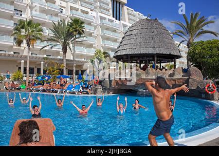 Poolanimation im Hotel, Taurito, Kanarische Inseln, Spanien, Europa Stockfoto