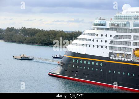 Rückseite des Kreuzfahrtschiffs Stockfoto