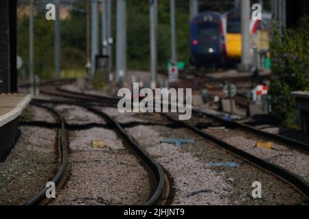 Hitzestau am Bahnhof Alexandra Palace in London. Die Briten werden am heißesten britischen Tag der Rekorde schmelzen, da die Temperaturen voraussichtlich auf 40C steigen werden. Bilddatum: Dienstag, 19. Juli 2022. Stockfoto