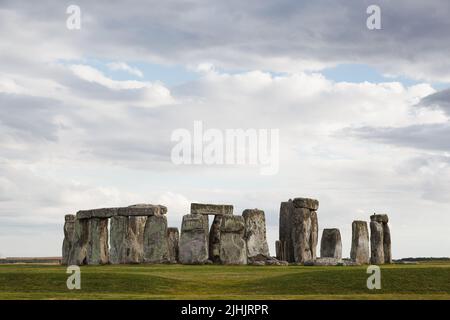 Sonnenuntergang in Stonehenge, Wiltshire, England Stockfoto