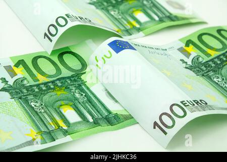 300 Euro Geldscheine auf weissem Hintergrund Stockfoto