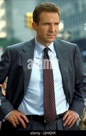 RALPH FIENNES, DIENSTMÄDCHEN IN MANHATTAN, 2002 Stockfoto