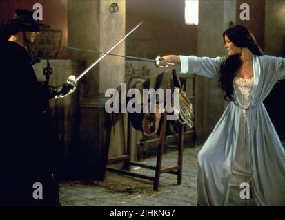 ANTONIO BANDERAS, CATHERINE ZETA - JONES, DIE MASKE DES ZORRO, 1998 Stockfoto