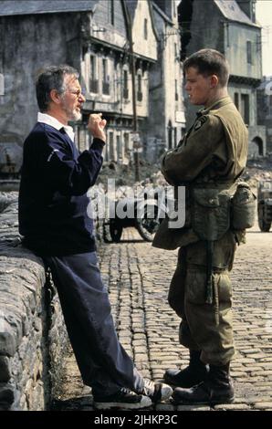 STEVEN SPIELBERG, MATT DAMON, Saving Private Ryan, 1998 Stockfoto