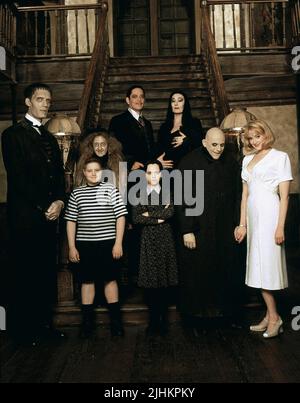 STRUYCKEN,WORKMAN,KANE,JULIA,RICCI,HUSTON,LLOYD,CUSACK, ADDAMS FAMILIENWERTE, 1993 Stockfoto