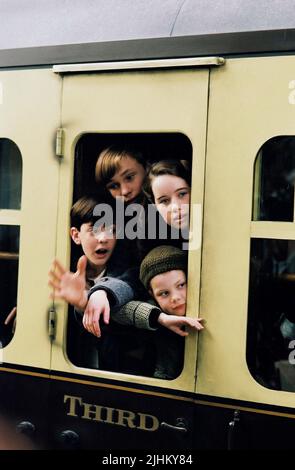 SKANDAR KEYNES, William Moseley, Georgie Henley, Anna Popplewell, Die Chroniken von Narnia: Der König von Narnia, 2005 Stockfoto