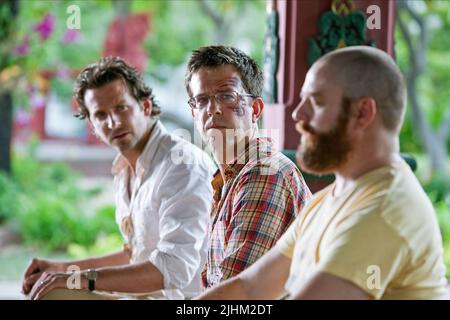 BRADLEY COOPER, ED HELMS, Zach Galifianakis, den Kater TEIL II, 2011 Stockfoto