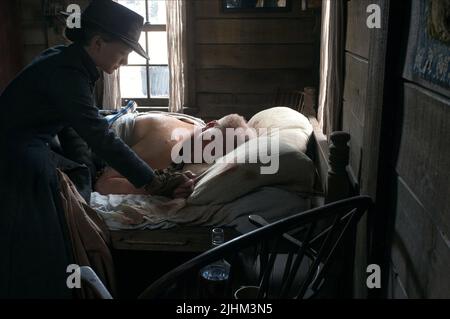 NATALIE PORTMAN, NOAH EMMERICH, Jane haben ein Gewehr, 2015 Stockfoto