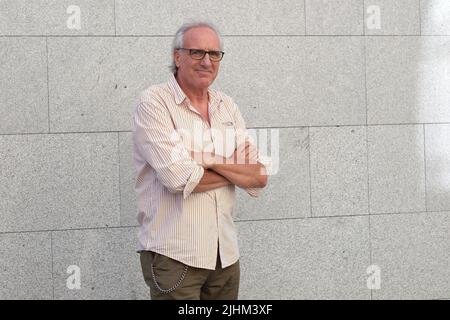 Madrid, Spanien. 19.. Juli 2022. Jesus Font besucht die Fotozelle „Hollyblood“ im Hotel Urso in Madrid. Kredit: SOPA Images Limited/Alamy Live Nachrichten Stockfoto