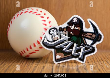 19. Juli 2022, Cooperstown, New York. Diamond Jaxx Baseballschläger Emblem und Baseballspiel. Stockfoto