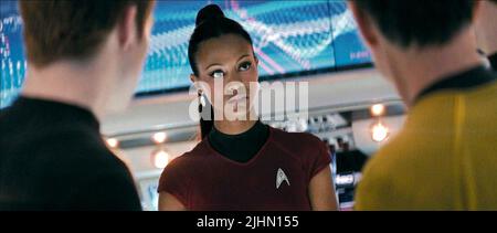 CHRIS PINE, Zoe Saldana, STAR TREK, 2009 Stockfoto