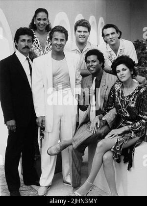 EDWARD JAMES OLMOS, OLIVIA BROWN, Don Johnson, MICHAEL TALBOTT, PHILIP MICHAEL THOMAS, JOHN DIEHL, SAUNDRA SANTIAGO, MIAMI VICE, 1984 Stockfoto