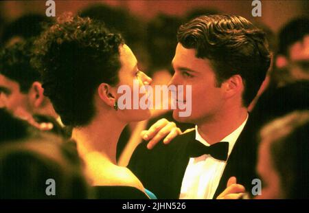 MINNIE DRIVER, Chris O'Donnell, Kreis der Freunde, 1995 Stockfoto