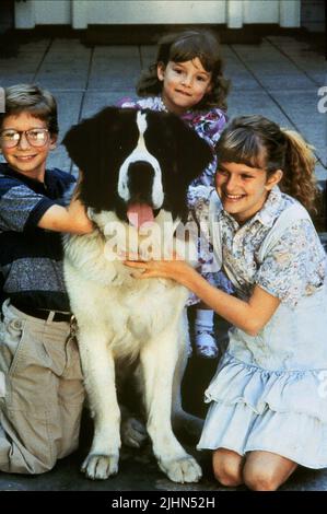 CHRISTOPHER CASTILE, SARAH ROSE KARR, NICHOLLE TOM, BEETHOVEN, 1992 Stockfoto