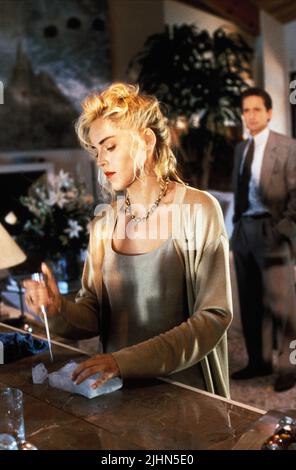 SHARON STONE, Michael Douglas, Basic Instinct, 1992 Stockfoto