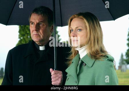 TOM WILKINSON, Laura Linney, Der Exorzismus von Emily Rose, 2005 Stockfoto