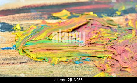 Alle de los colores de una paleta de pintura al oleo Stockfoto