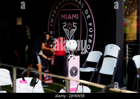 Fort Lauderdale, FL, USA. 19.. Juli 2022. Internationales Freundschaftsspiel zwischen Inter Miami CF und dem FC Barcelona im DRV Pink Stadium in Florida, USA. Kredit: Yaroslav Sabitov/YES Market Media/Alamy Live Nachrichten Stockfoto