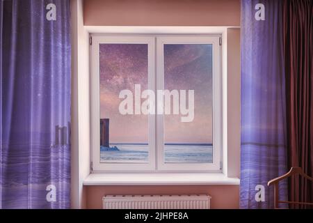 Surreales Fenster im Wohnzimmer mit einer fantastischen Raumlandschaft im Fenster und auf den Vorhängen. Fantasie, Phantasie, Zukunft und Träume Thema Stockfoto