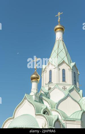 Die orthodoxe Allerheiligen-Kirche in Straßburg ist dem Moskauer Patriarchat angeschlossen. Elsass, Straßburg, Frankreich. Stockfoto