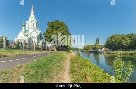Die orthodoxe Allerheiligen-Kirche in Straßburg ist dem Moskauer Patriarchat angeschlossen. Elsass, Straßburg, Frankreich. Stockfoto
