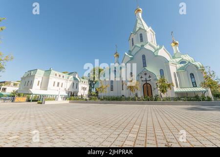 Die orthodoxe Allerheiligen-Kirche in Straßburg ist dem Moskauer Patriarchat angeschlossen. Elsass, Straßburg, Frankreich. Stockfoto