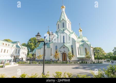 Die orthodoxe Allerheiligen-Kirche in Straßburg ist dem Moskauer Patriarchat angeschlossen. Elsass, Straßburg, Frankreich. Stockfoto