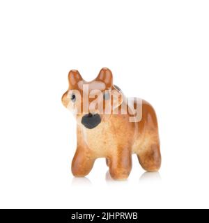 Rote Kuh. Schlepptau. Modell. Isoliert auf weißem Hintergrund. Stockfoto