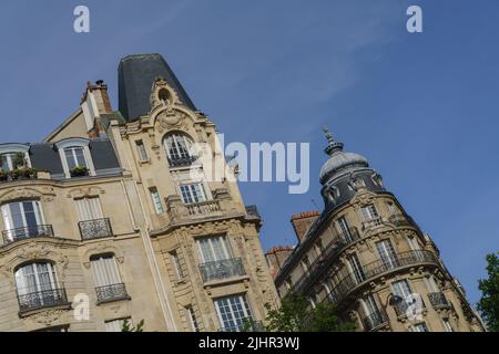 Frankreich, Region Ile de France, Paris, Montparnasse, 6. Arrondissement, Winkel Boulevard du Montparnasse und Boulevard Raspail, Haussmanische Gebäude, Prestige-Immobilien, Stockfoto