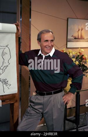 Patrice Laffont am Set der französischen TV-Show „Dessinez c'est gagné“. August 1989 Stockfoto