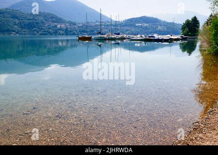 Der Lago di Caldonazzo ist ein See im Trentino und liegt in den Talgemeinden Alta Valsugana e Bersntol. Das Valsugana oder das Sugana-Tal. San Cri Stockfoto