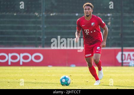 UTRECHT, NIEDERLANDE - 20. JULI: Ruben Kluivert vom FC Utrecht beim Freundschaftsspiel zwischen dem FC Utrecht und dem OFI Crete FC am 20. Juli 2022 im Sportcomplex Zoudenbalch in Utrecht, Niederlande (Foto: Jeroen Meuwsen/Orange Picts) Stockfoto