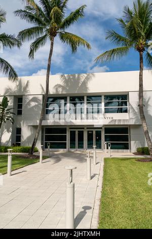 CORAL GABLES, FL, USA - 2. JULI 2022: Auf dem Campus der University of Miami. Stockfoto