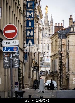 Tour Pey-Berland, City Centre Scene, Bordeaux, Frankreich Stockfoto