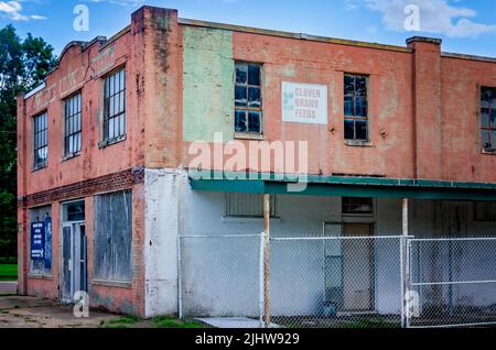 Die alte Co-Op von Mobile County ist am 17. Juli 2022 in Grand Bay, Alabama, abgebildet. Stockfoto