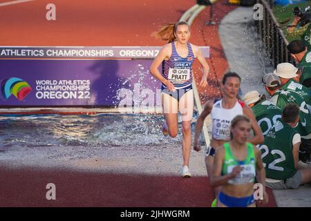 Die britische Aimee Pratt beim 3000m-Kirchturm-Chase-Finale der Frauen am sechsten Tag der Leichtathletik-Weltmeisterschaften im Hayward Field, University of Oregon in den Vereinigten Staaten von Amerika. Bilddatum: Mittwoch, 20. Juli 2022. Stockfoto