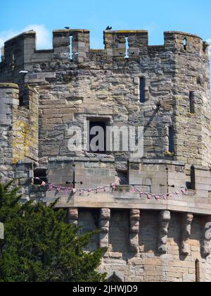 Caesar's Tower im mittelalterlichen Warwick Castle in Warwick, Warwickshire, England, Großbritannien. Stockfoto