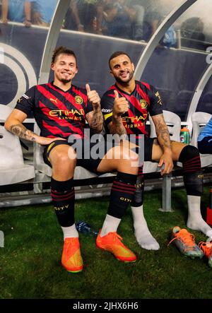 7/20/2022 - Kalvin Phillips von Manchester City und Kyle Walker (rechts) nach einem Freundschaftsspiel vor der Saison im NRG Stadium, Houston. Bilddatum: Donnerstag, 20. Juli 2022. (Foto Justin Hartojo/Sipa USA) *** nur US-Rechte *** Stockfoto