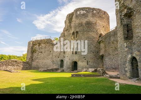 Cilgerran Cardigan Pembrokeshire Wales Großbritannien juli 13 2022 Historic Castle, Courtyard Pembrokeshire, Wales, Großbritannien Stockfoto