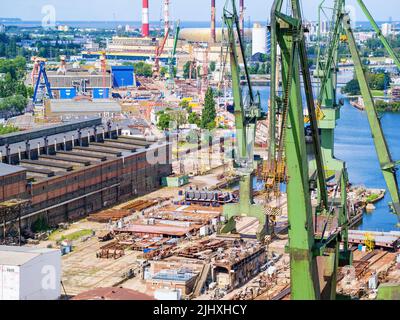 Krane in der Danziger Werft, Luftlandschaft Stockfoto