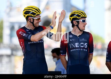 Hautacam, Frankreich, 21.. Juli 2022. Geraint Thomas aus Großbritannien und INEOS Grenadiers blicken auf die Etappe 18 der Tour De France, Lourdes bis Hautacam. Quelle: Alex Broadway/Alamy Live News Stockfoto